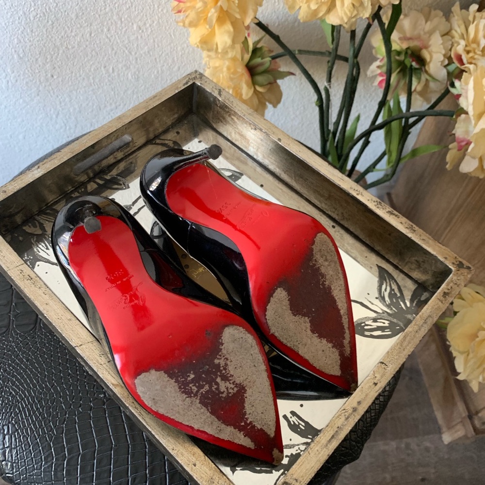 Christian Louboutin So Kate 35.5 - Picture 3 of 5